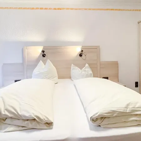 ホテル Smart B&b1 Bb1 118 *